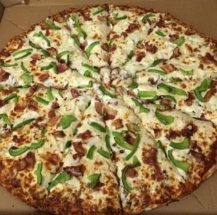 Bobs-3-pizza.jpg